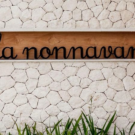 Villa Nonnavana - 12-Minute Walk To Batu Bolong Beach Canggu  Exterior photo
